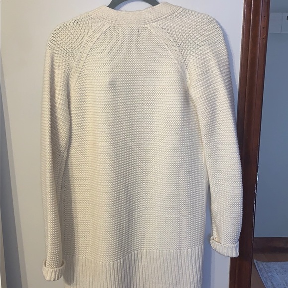 GAP Sweater - Picture 4 of 4